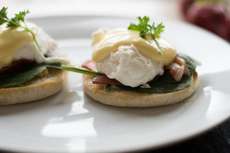 regine del brunch, le uova alla benedict