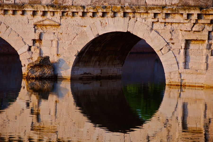 rimini italia ponte roma antica 2