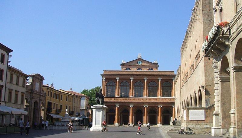 rimini piazza cavour