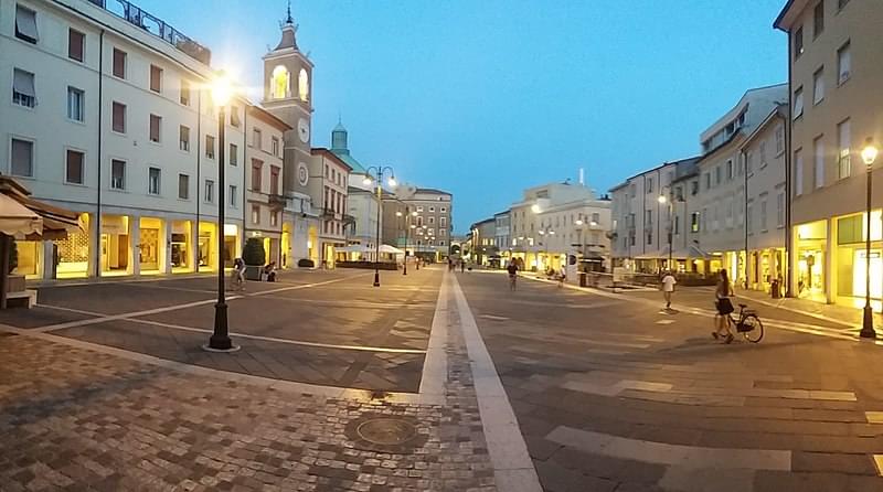 rimini piazza centro sorico piazza tre martiri