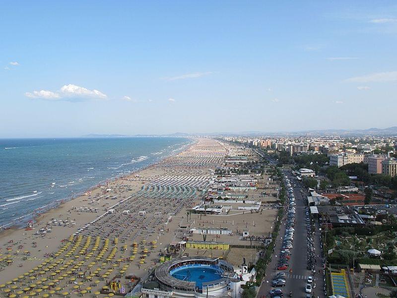 rimini strada spiaggia