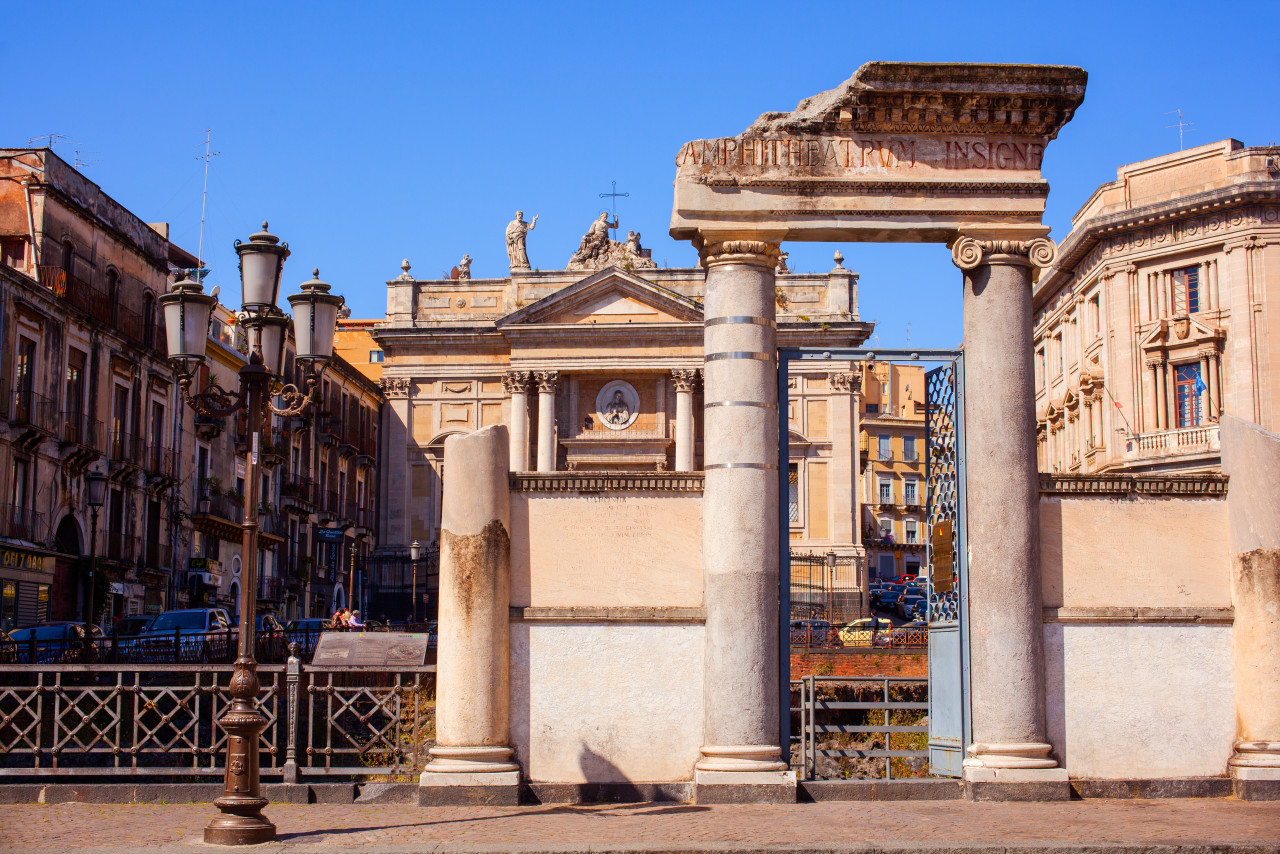 roman amphitheater catania