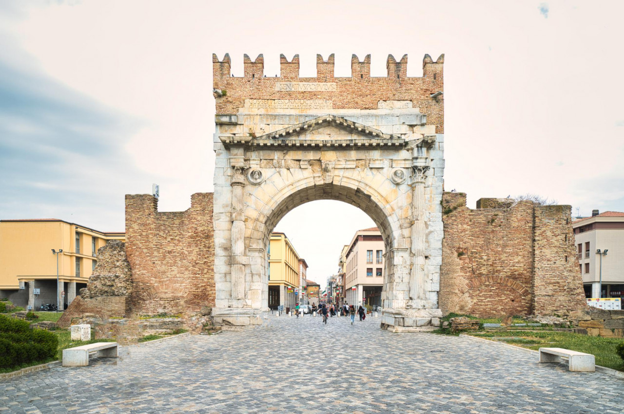 roman arch augustus rimini