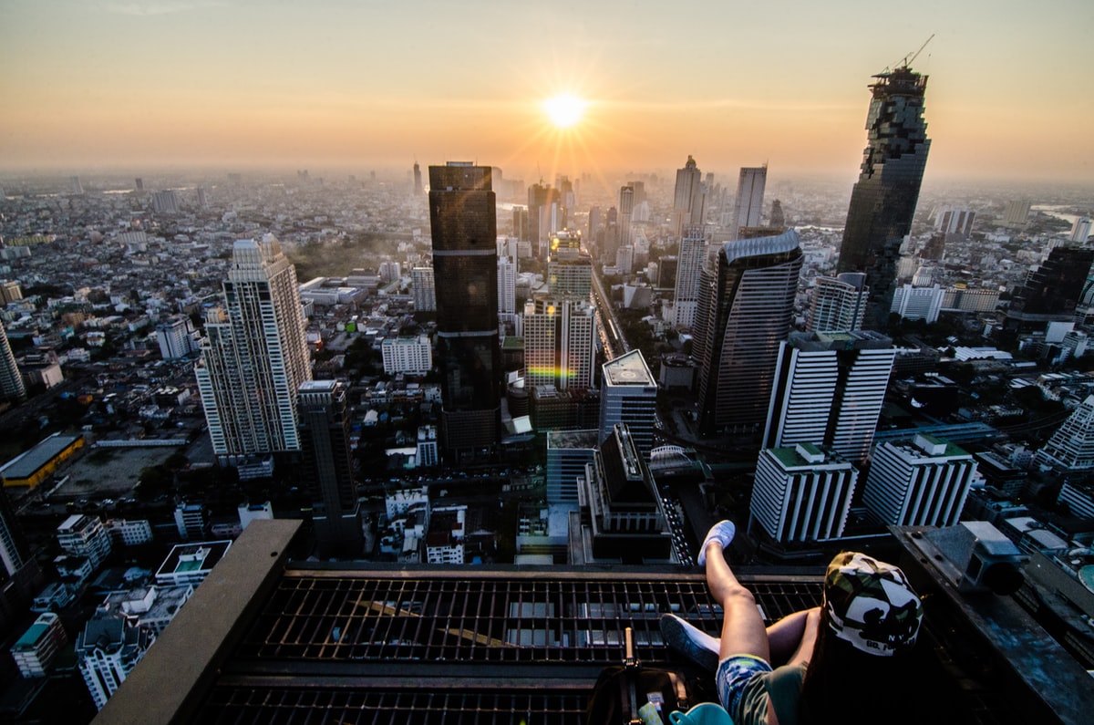 rooftop met sathorn condo bangkok