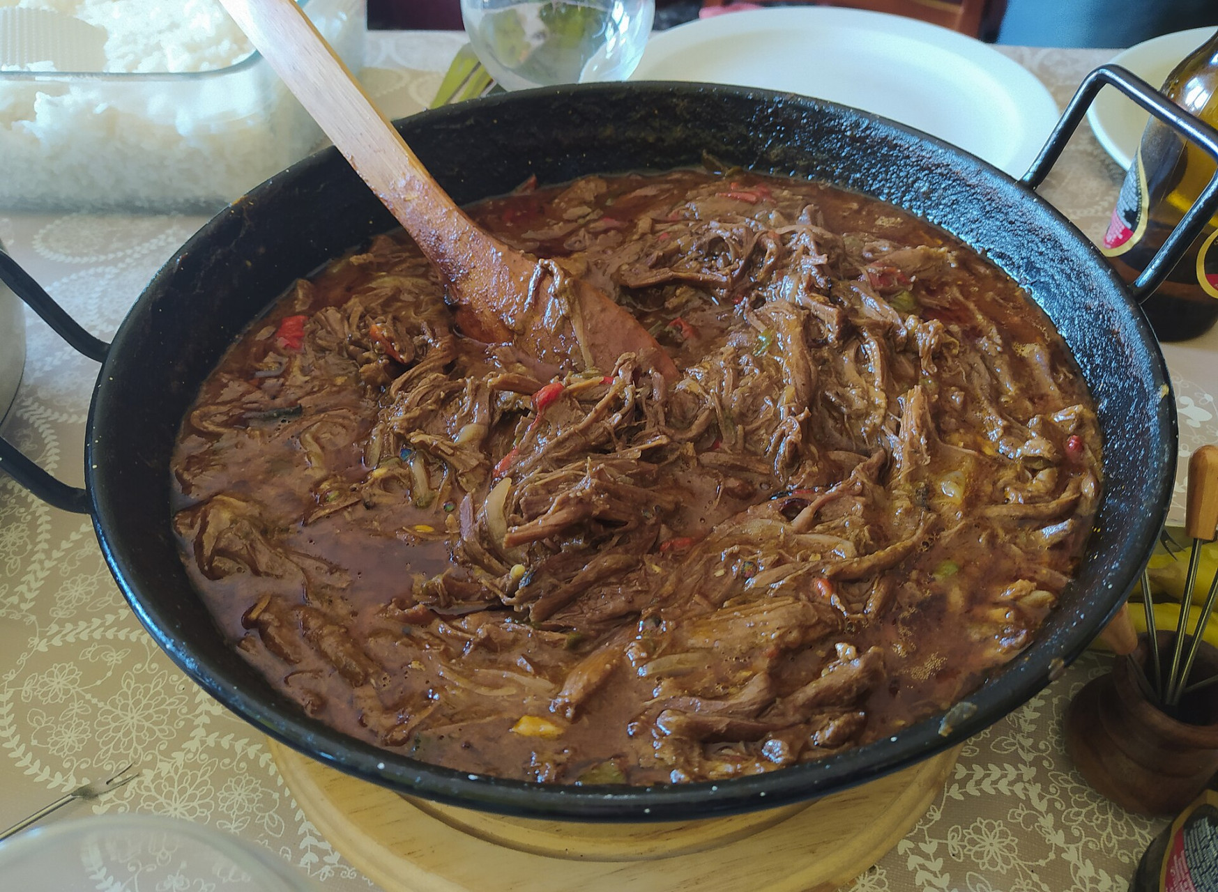 ropaviejaplatocubanoporexcelencia2