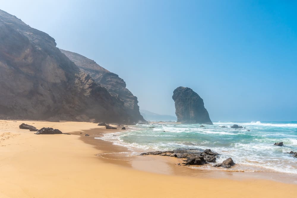 roque del moro dalla spiaggia di cofete nel parco naturale di jandia barlovento a sud di fuerteventura isole canarie spagna