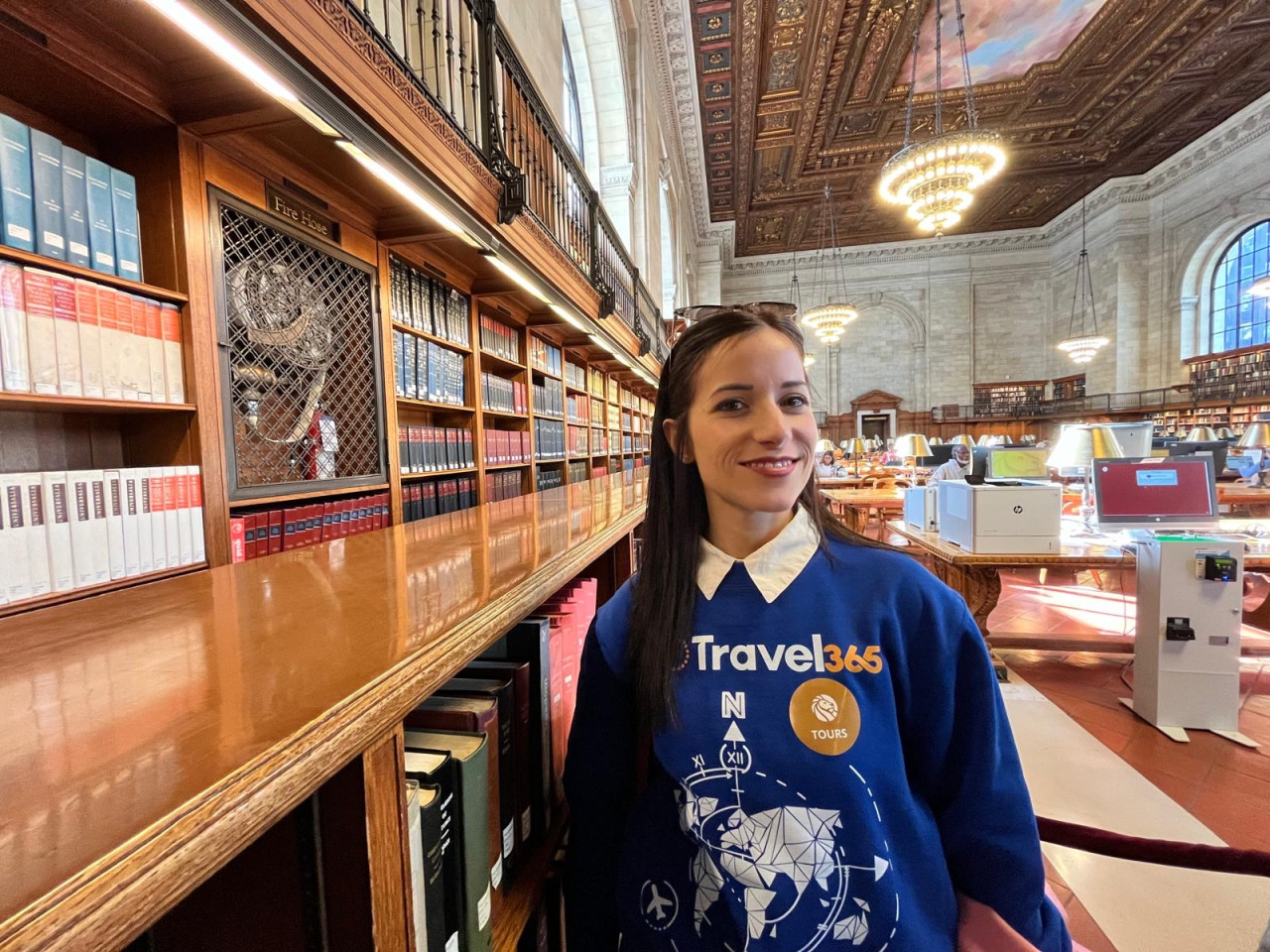 reading room all'interno della New York Public Library