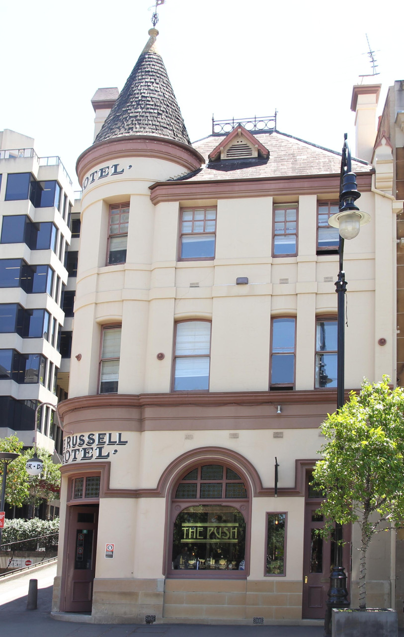 russellhotel therocks2