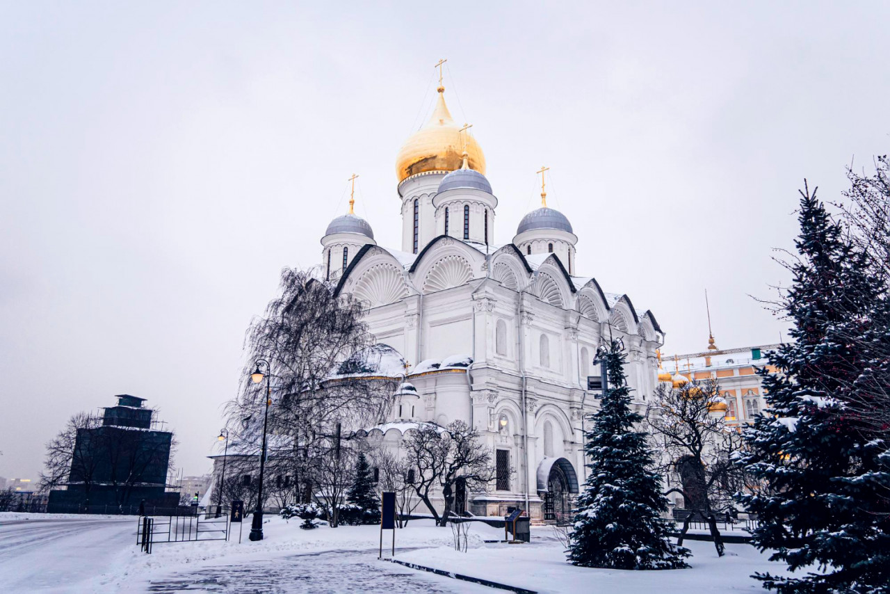 russia moscow territory moscow kremlin patriarchal chambers with church twelve apostles