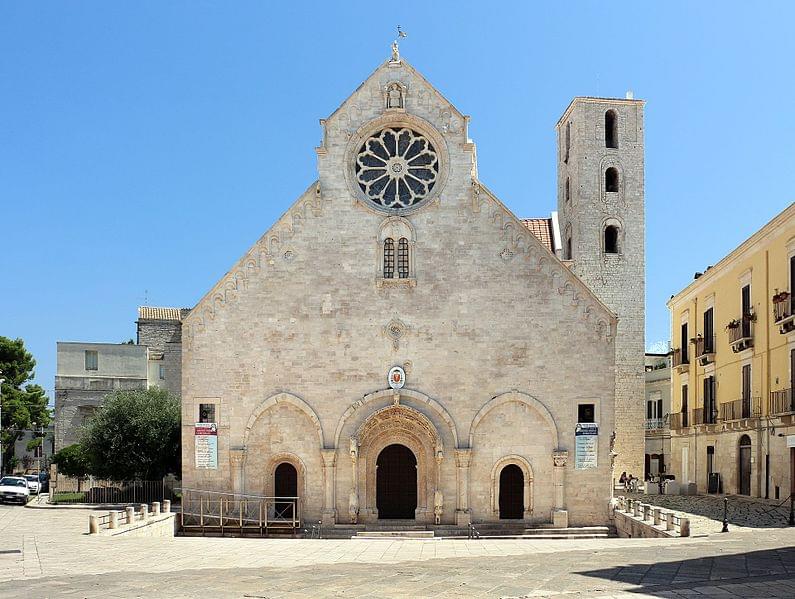 ruvo di puglia duomo facciata 01 1