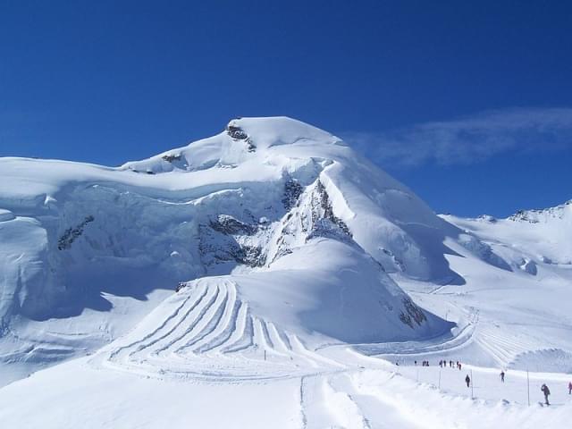 saas fee allalin winter