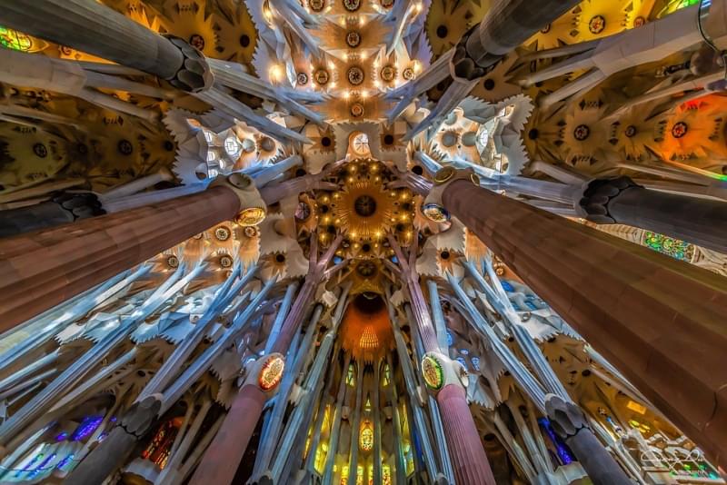 sagrada familia colonne interne