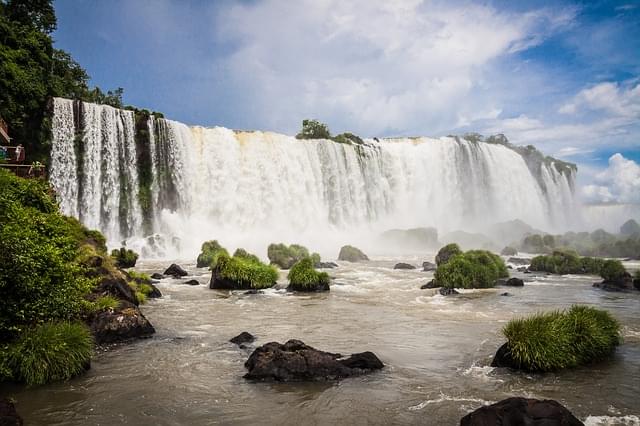 saltos del monday paraguay