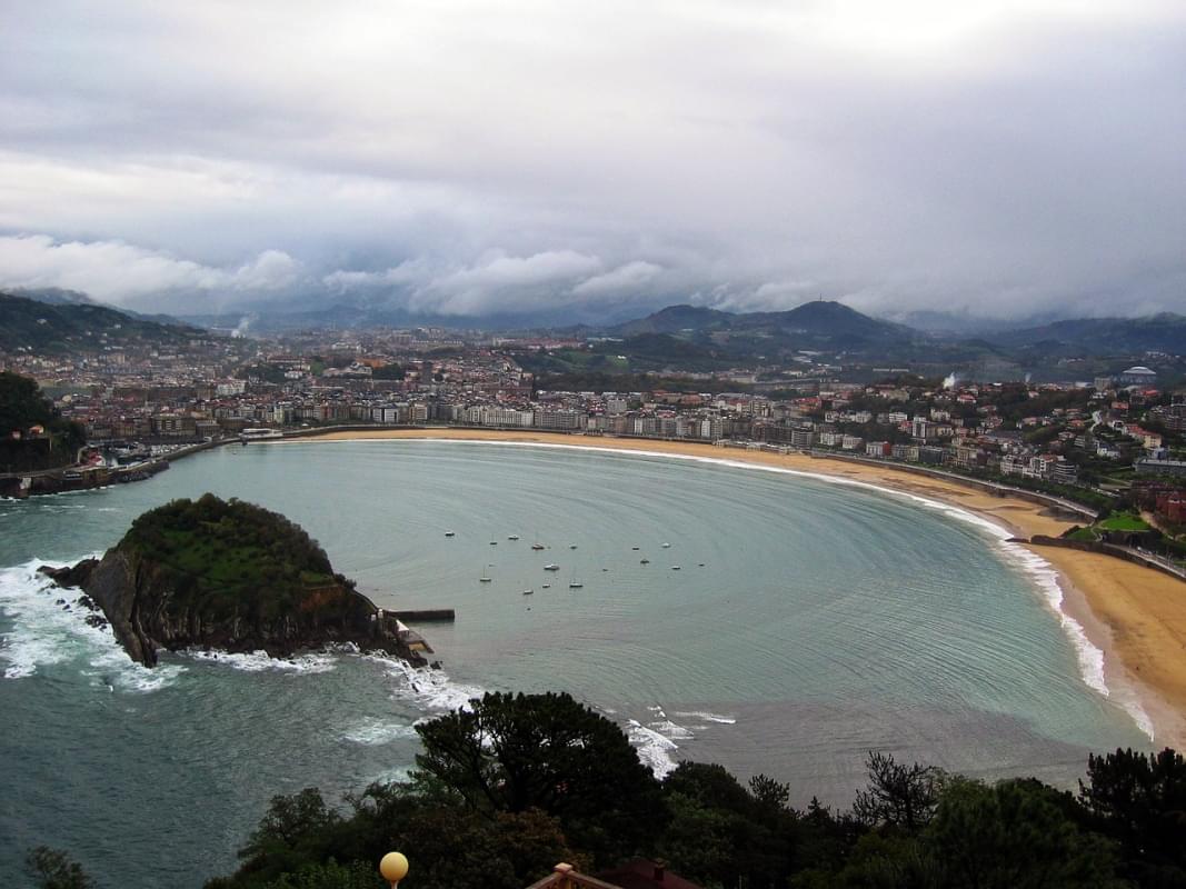 san sebastian beach vista panoramica