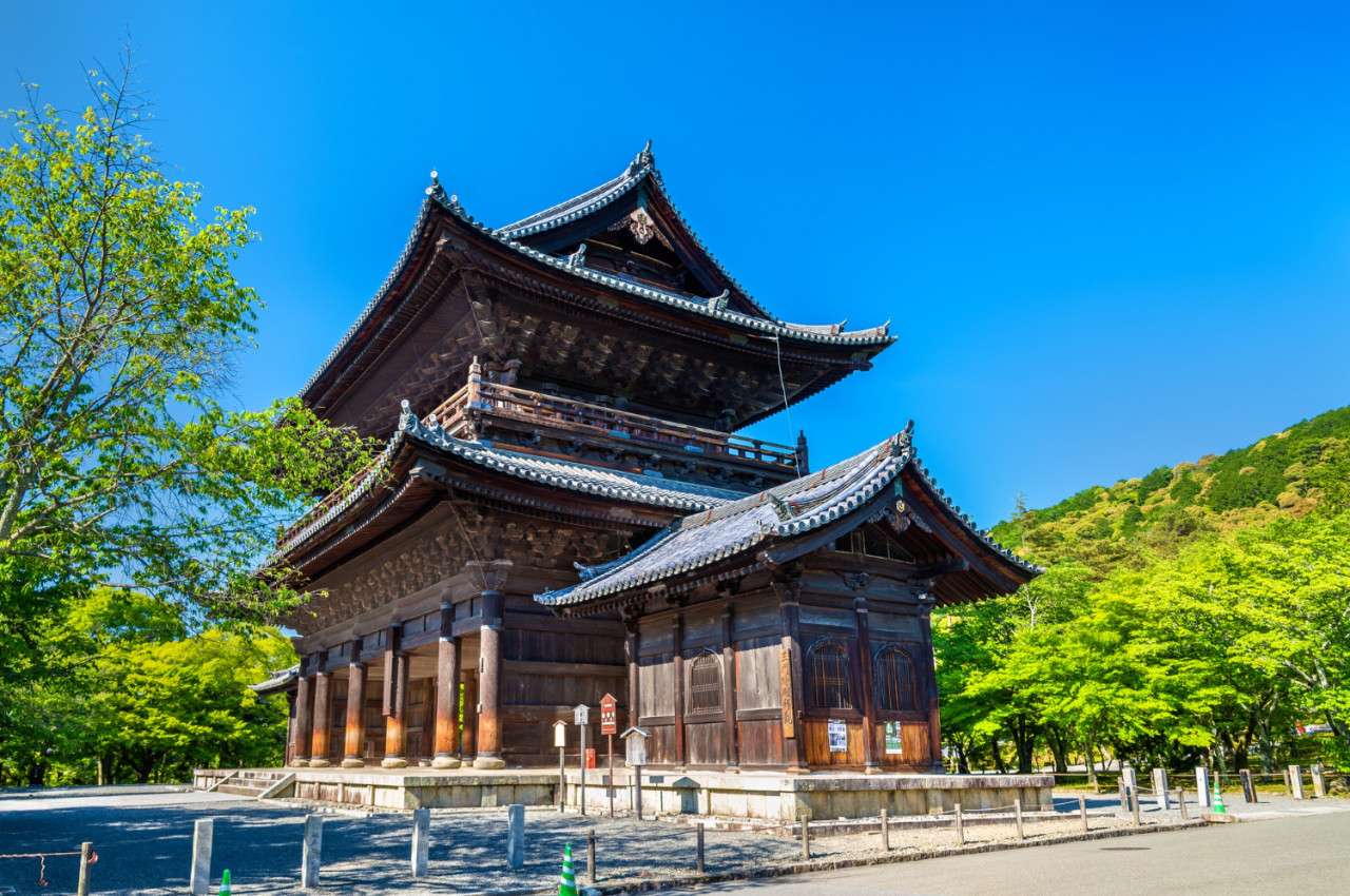 sanmon gate nanzen ji temple kyoto japan 1
