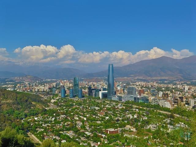 vista sul punto panoramico Sky Costanera a santiago del chile