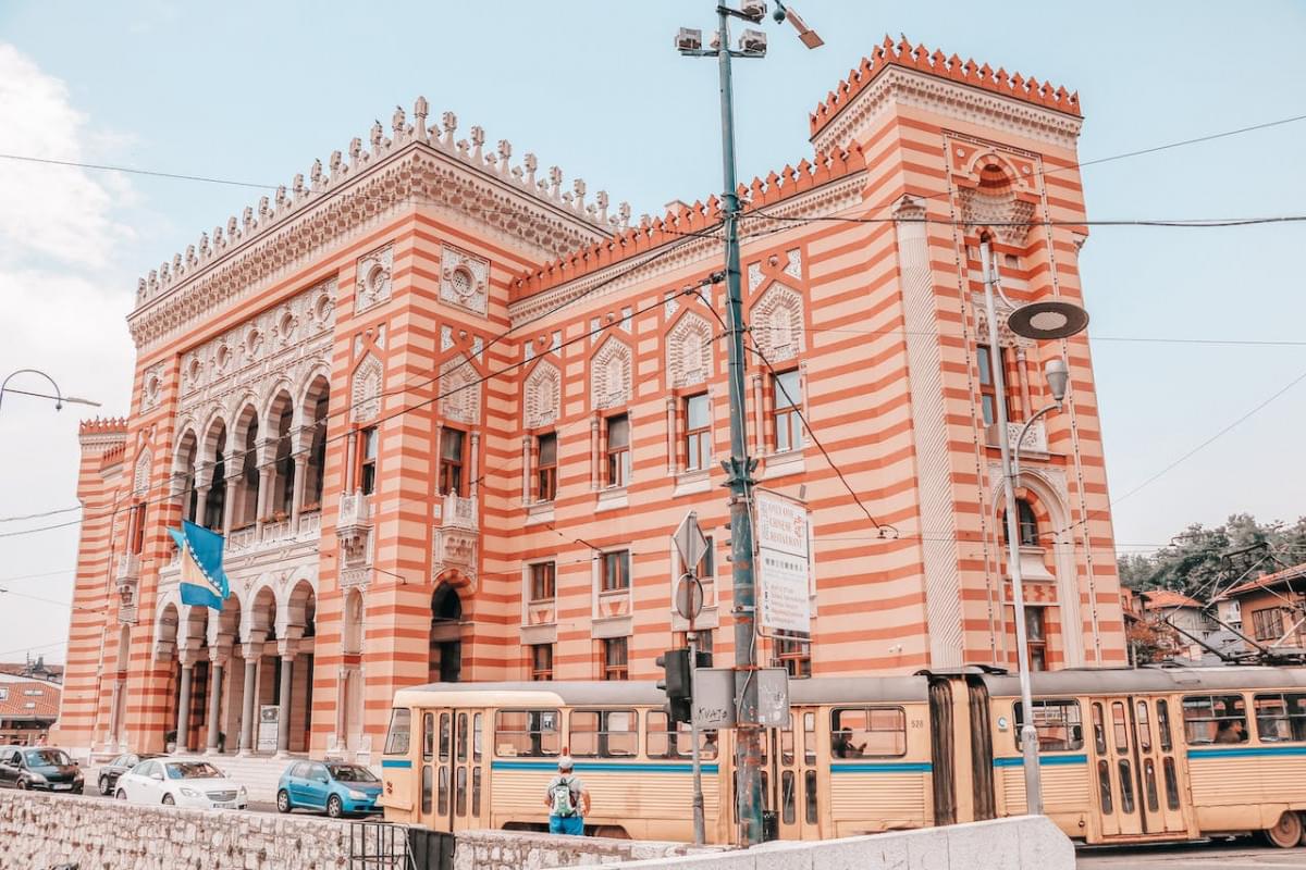 sarajevo city hall and national library
