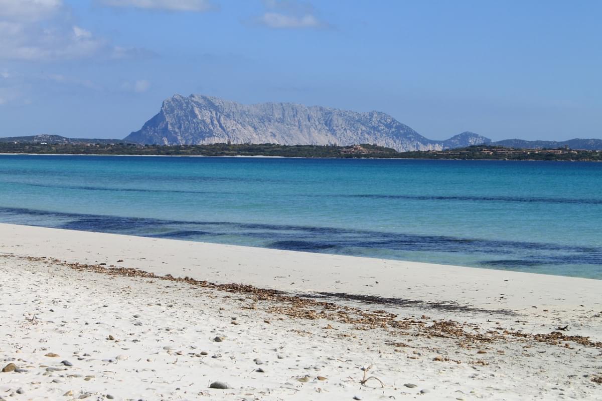 sardegna san teodoro paesaggio