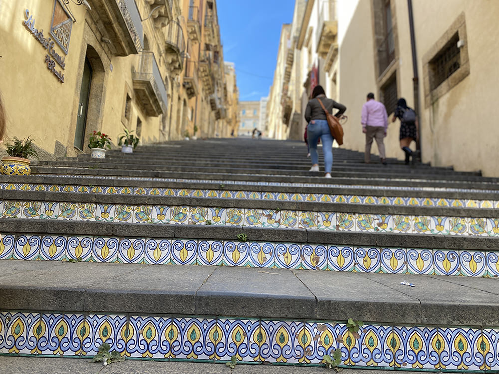 scalinata caltagirone ceramiche