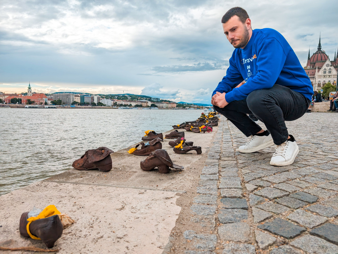 scarpe sulle rive danubio budapest