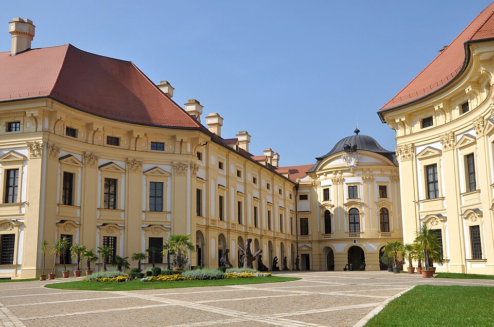 schloss slavkov u brna