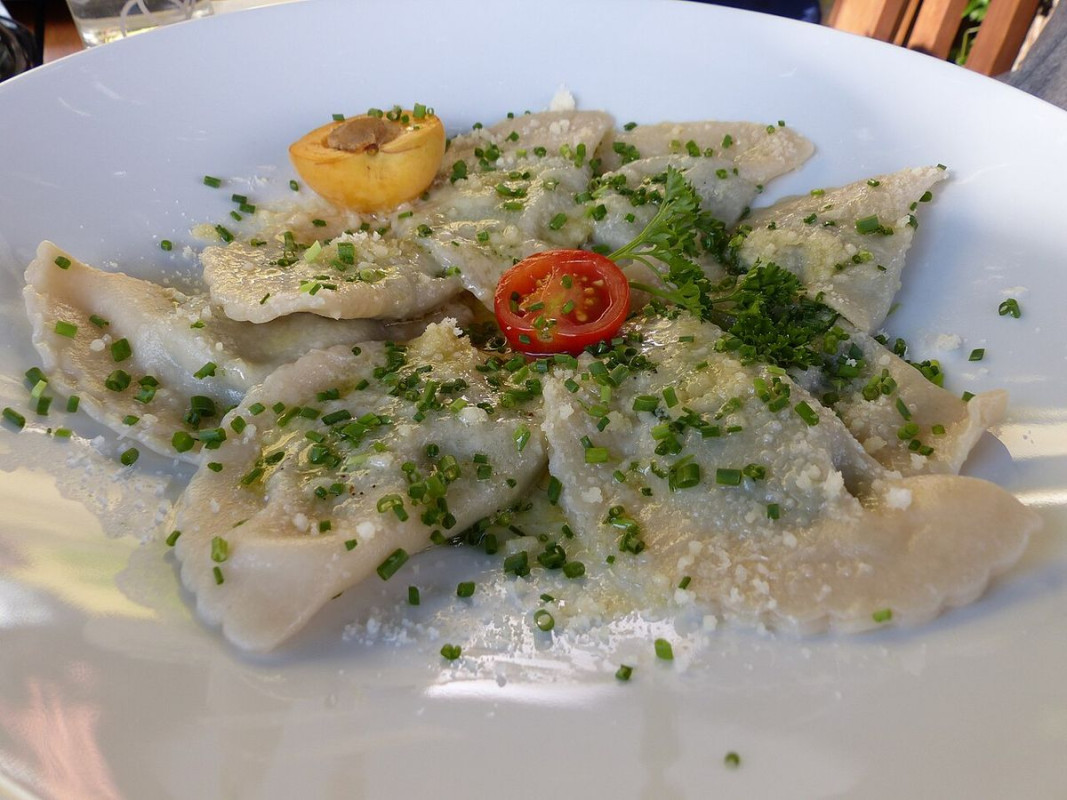 schlutzkrapfen san candido - foto di whgler