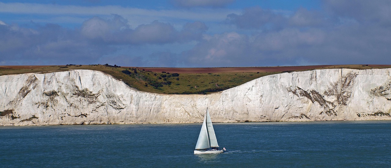 scogliere bianche dover costa