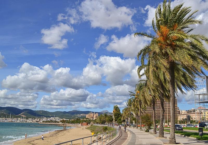 seaside promenade in palma de mallorca