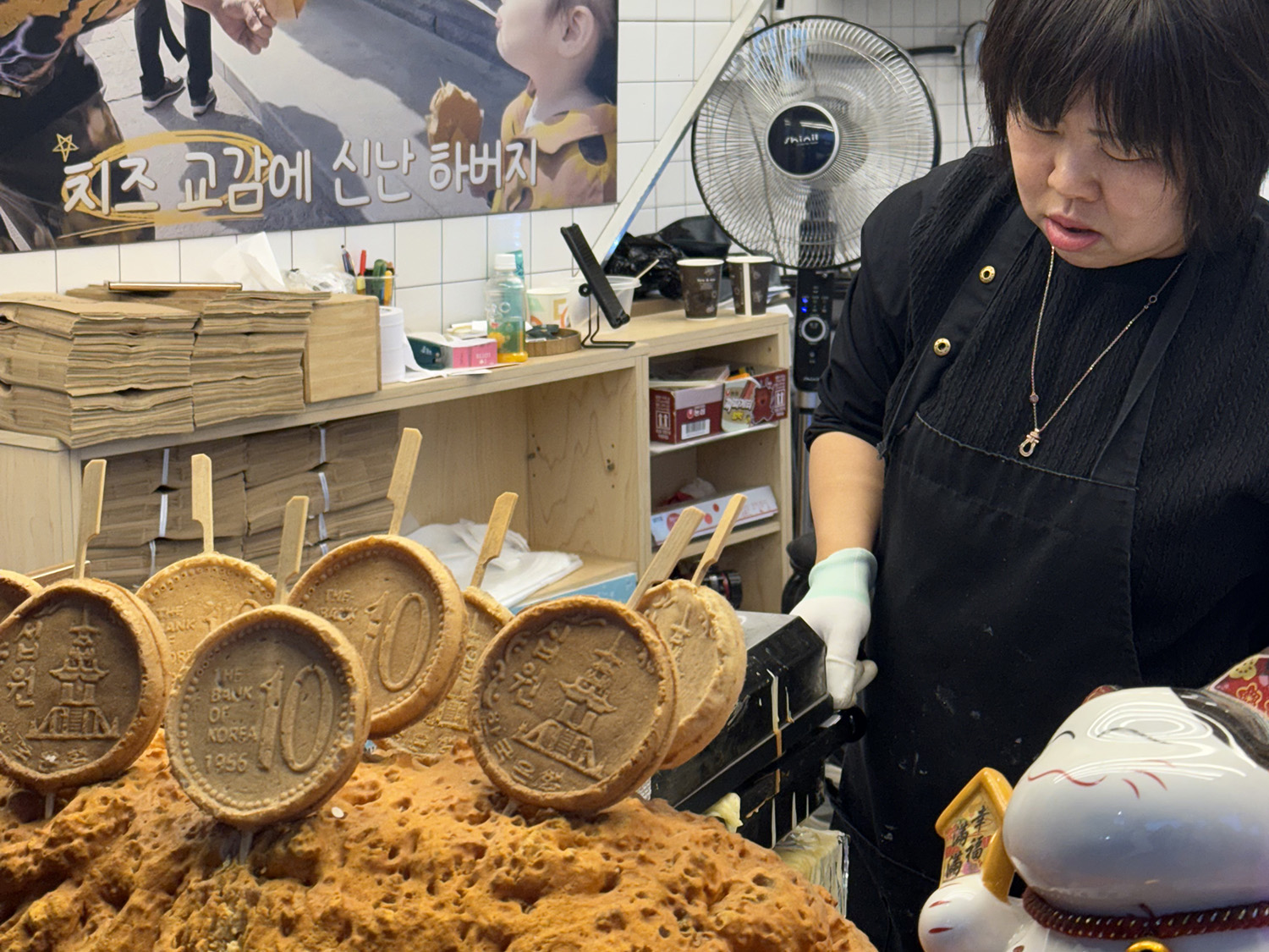 seul gwangjang market pancake a forma di moneta