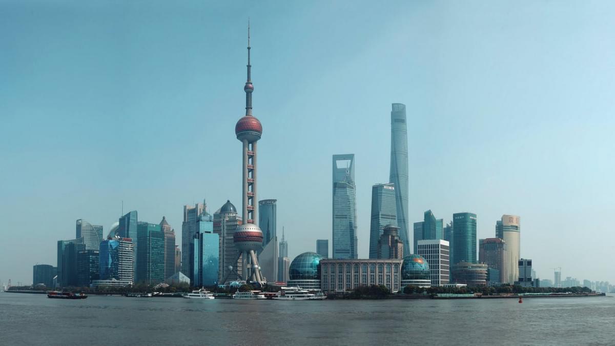 shanghai tower skyline