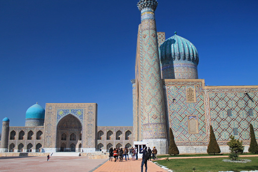 shir dor and tili kara mosques registan square samarkand uzbekistan