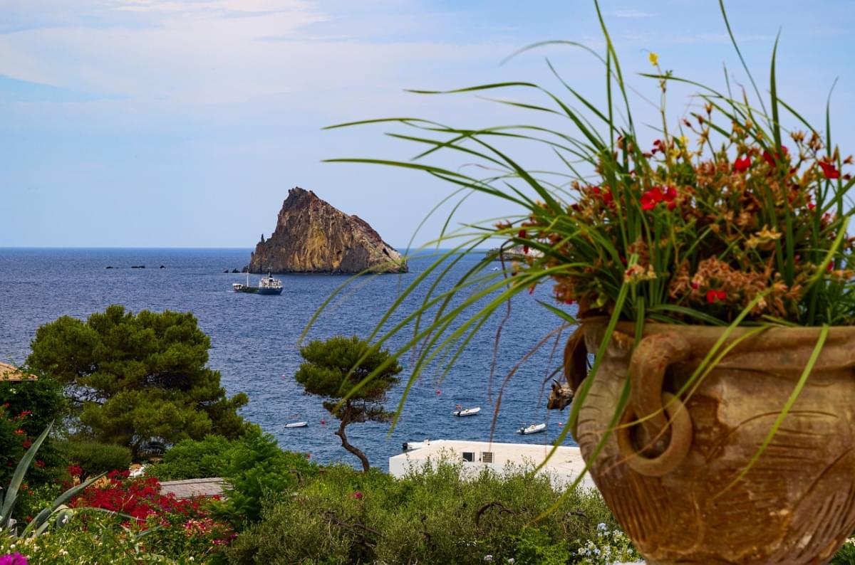 sicilia eolie mare panorama