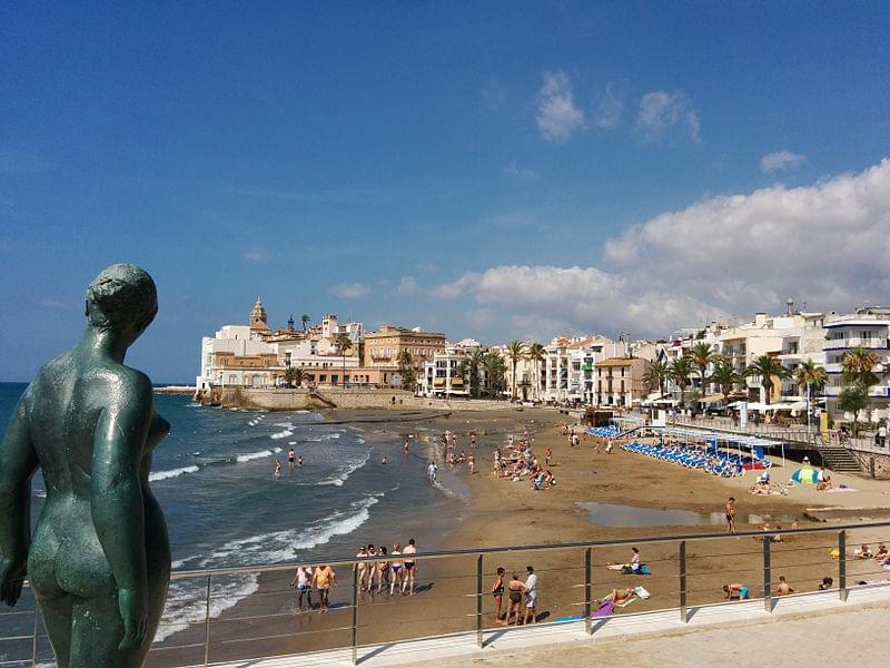 sitges platja de sant sebastia