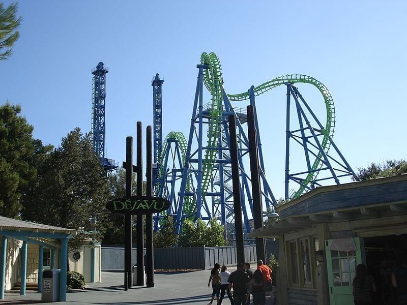 Six flags magic mountain