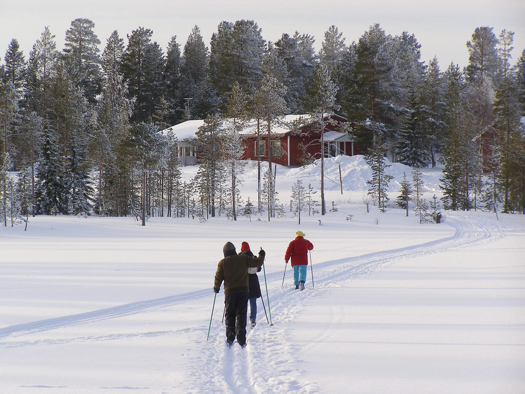 skiing in lapland