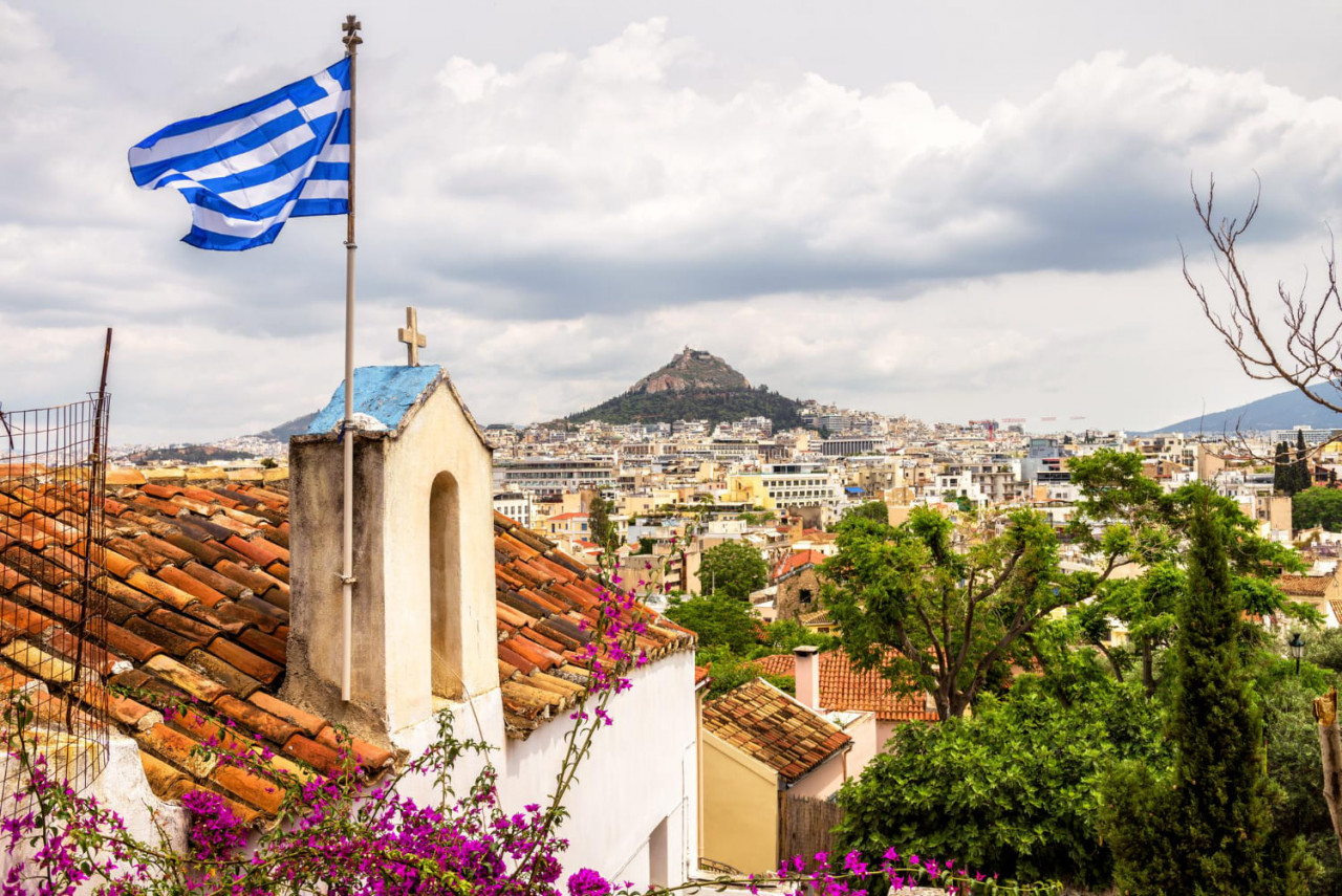 skyline athens scenic view from anafiotika plaka district greece plaka is famous tourist attraction athens
