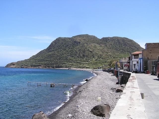 spiaggia di capo graziano