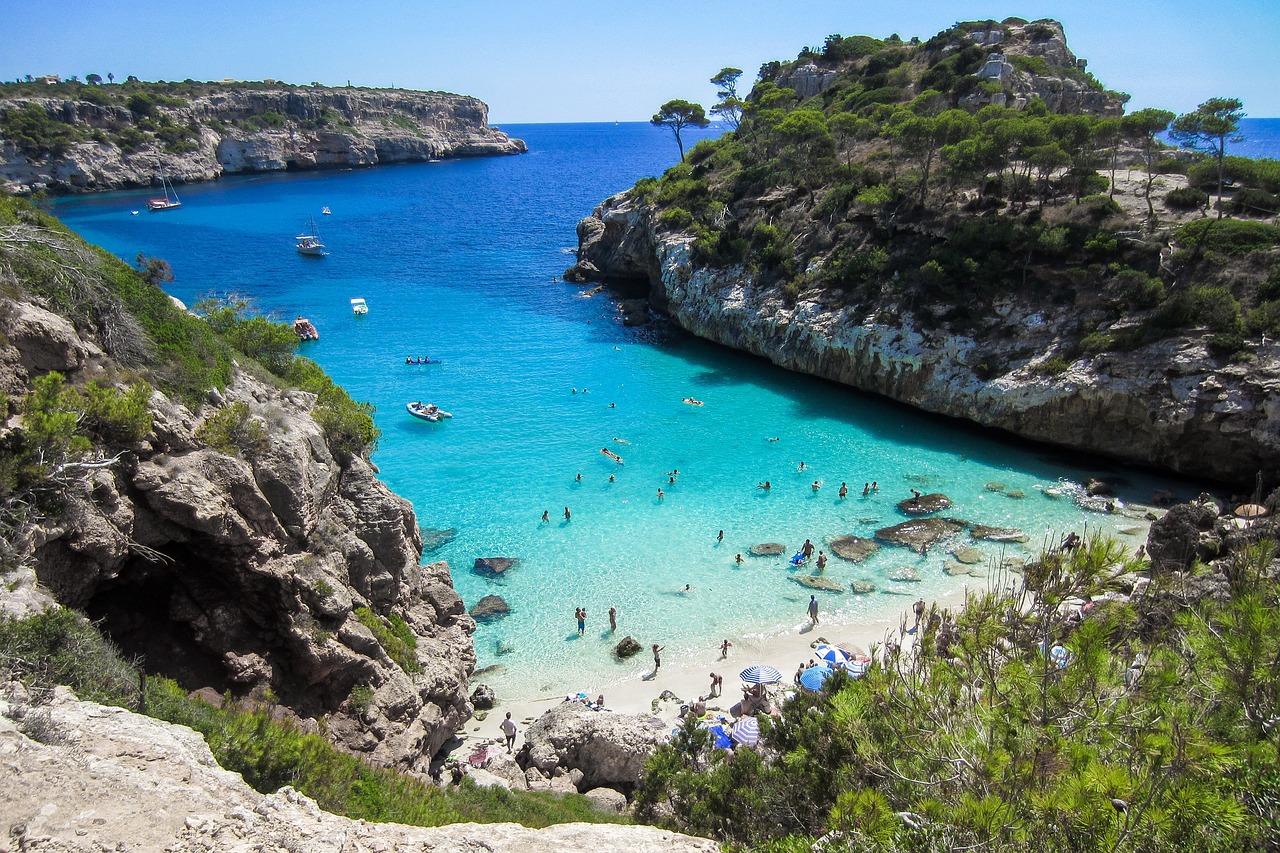 spiaggia maiorca baia cliff natura