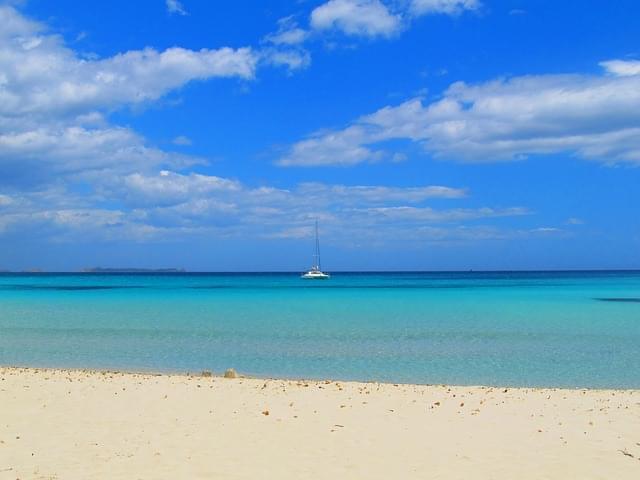 spiaggia sardegna santa giusta