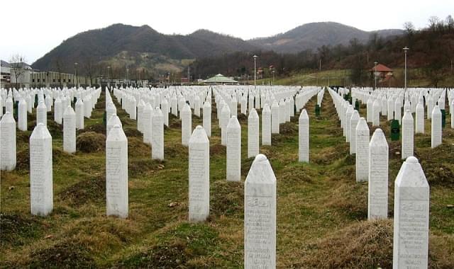 srebrenica massacre memorial