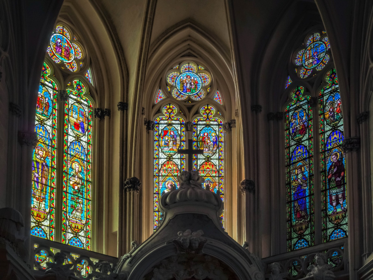 stained glass windows cathedral st andrew bordeaux