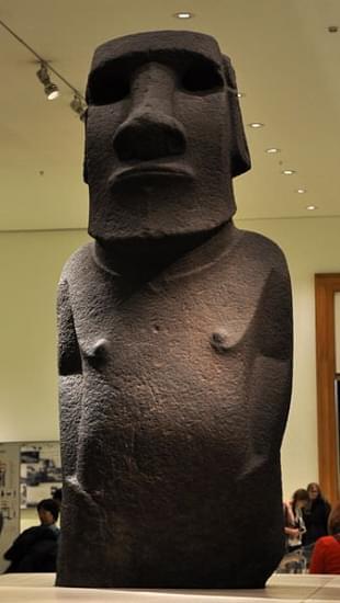 statua moai hoa hakananai a dell isola di pasqua