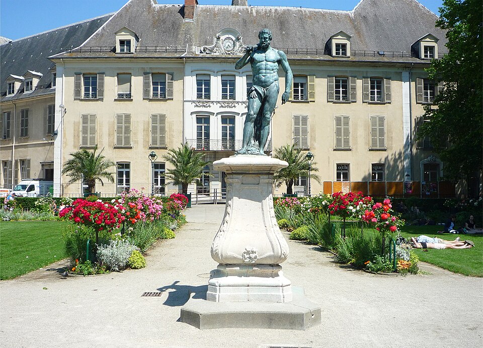 statue hercule jardin de ville grenoble