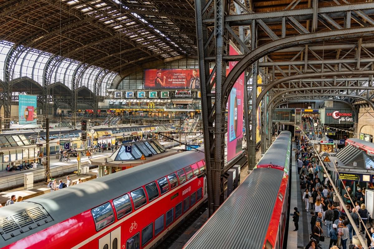 stazione amburgo treni 1