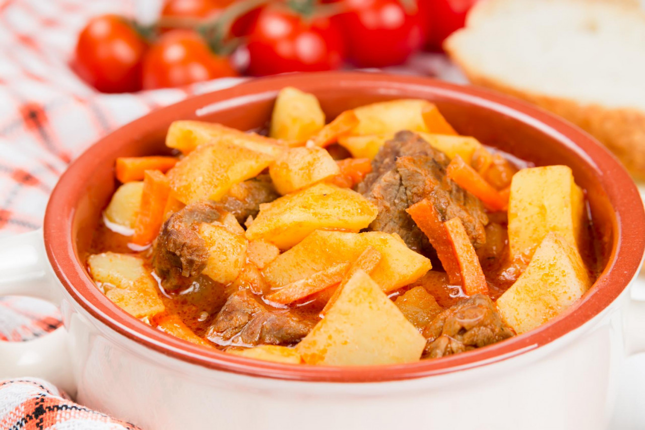 stewed potatoes with meat carrots tomatoes