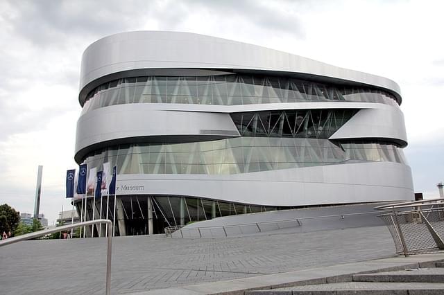 stoccarda mercedes benz museum