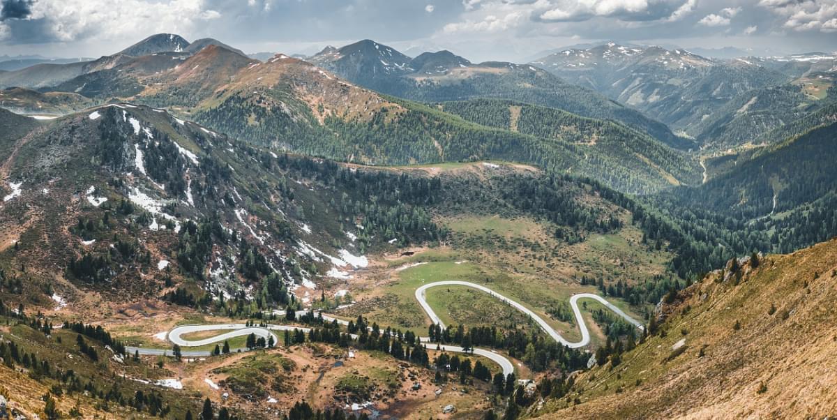 strada del nockalm carinzia austria