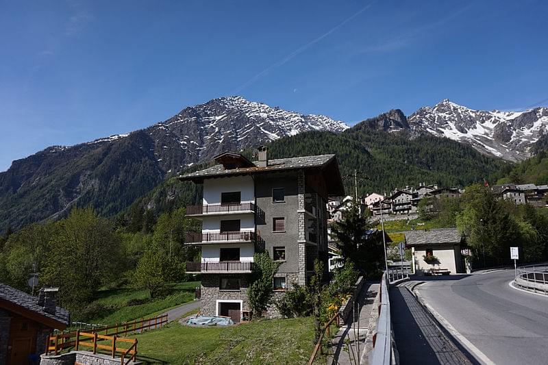 strada dolonne courmayeur