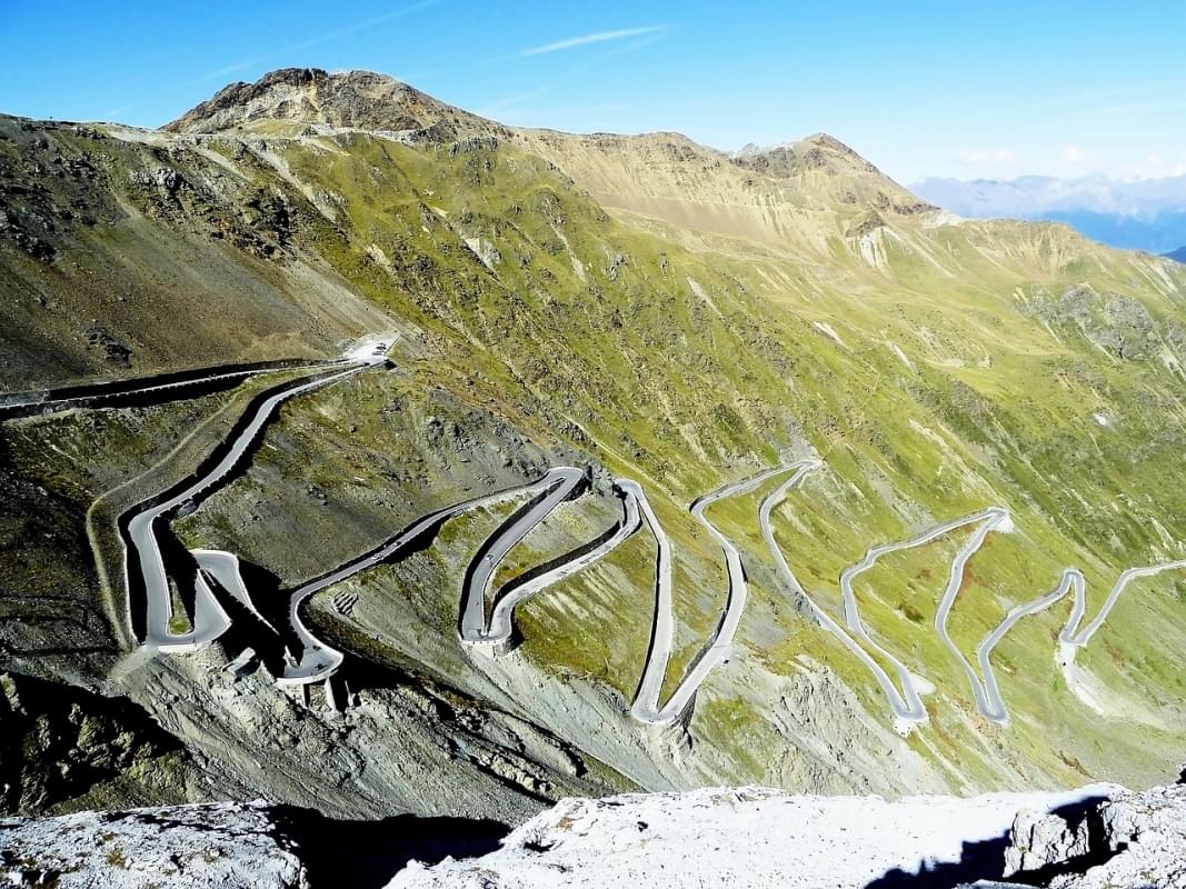 strada passo stelvio