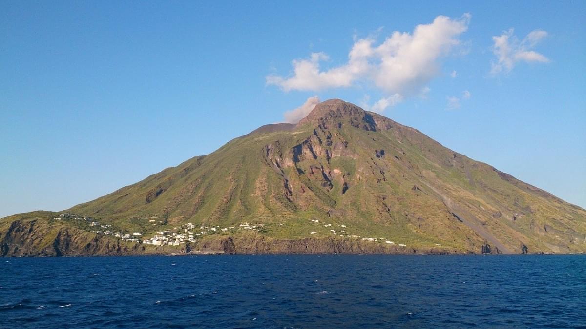 stromboli isole eolie vulcano